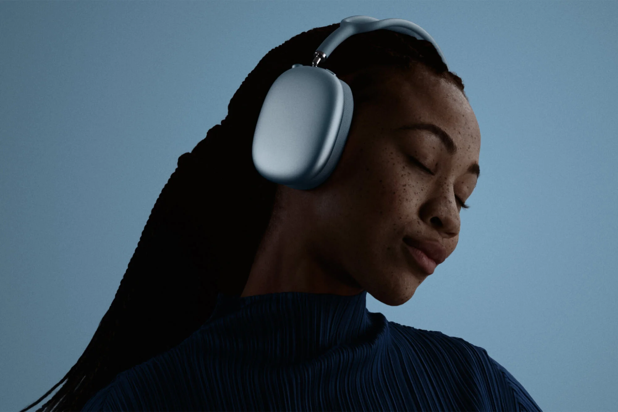 AppleAirPods Max 2.