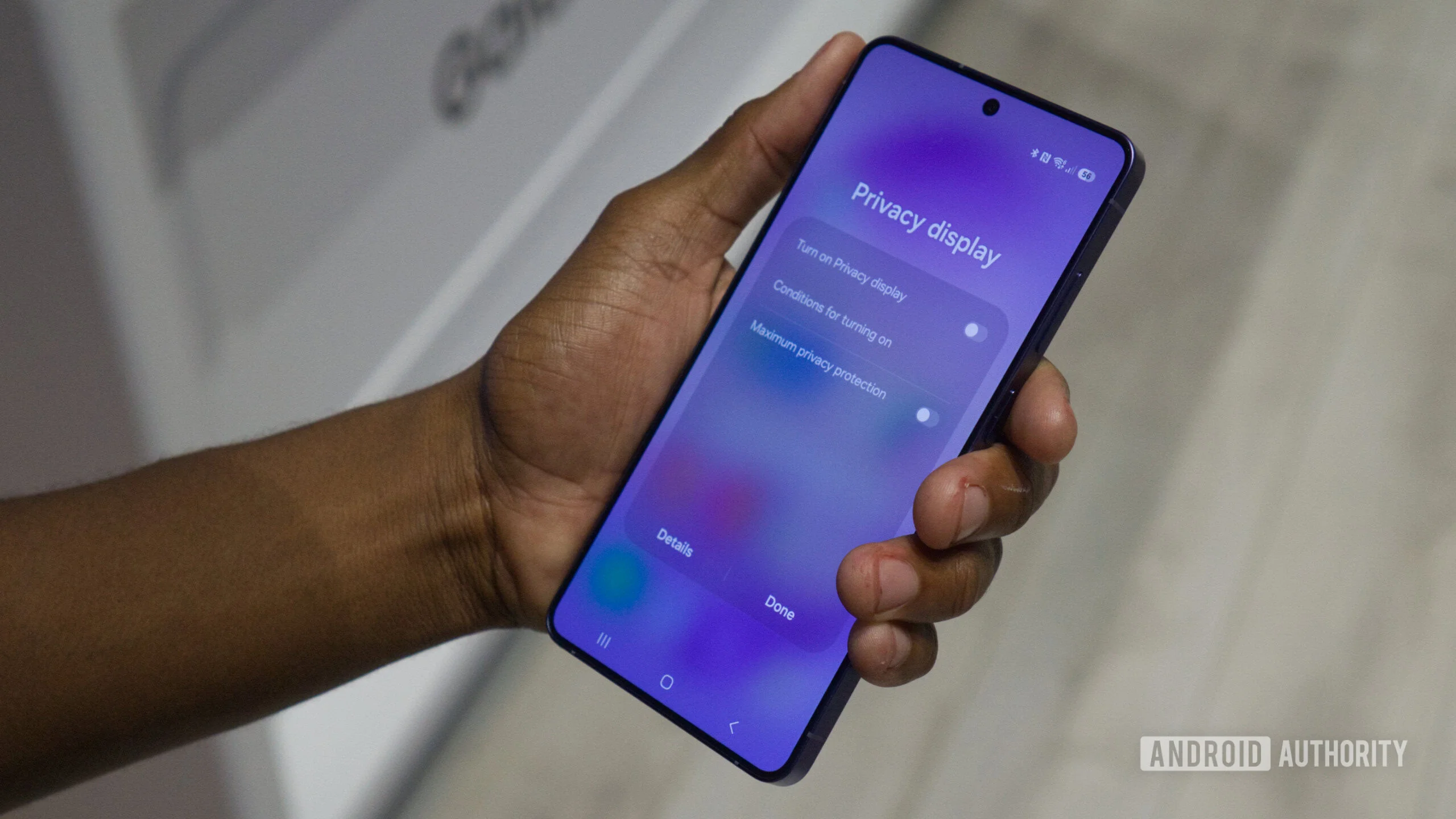 Some Galaxy S26 Ultra owners say they had to return the phone over the display